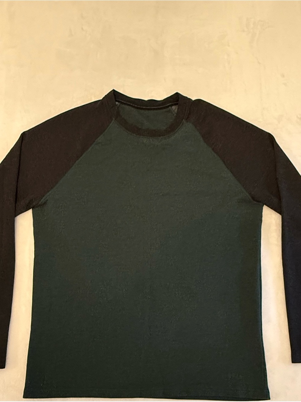 Men's Two-Tone Raglan Long-Sleeve Shirt - Dark Green & Black Orvis
